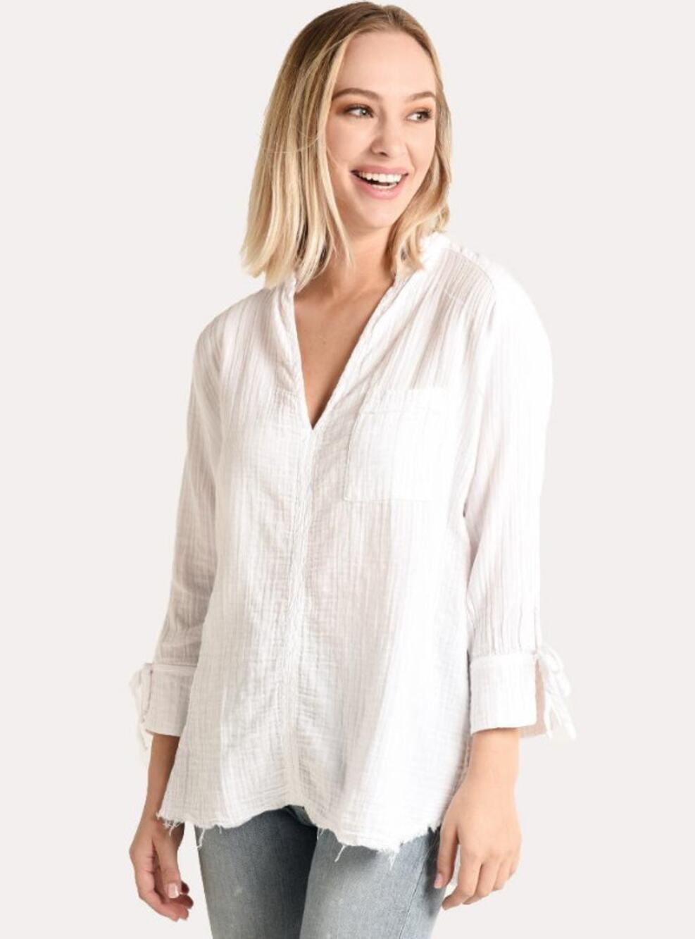 Stark X Pocket Long Sleeve Shirt V-neck in White size Women's M